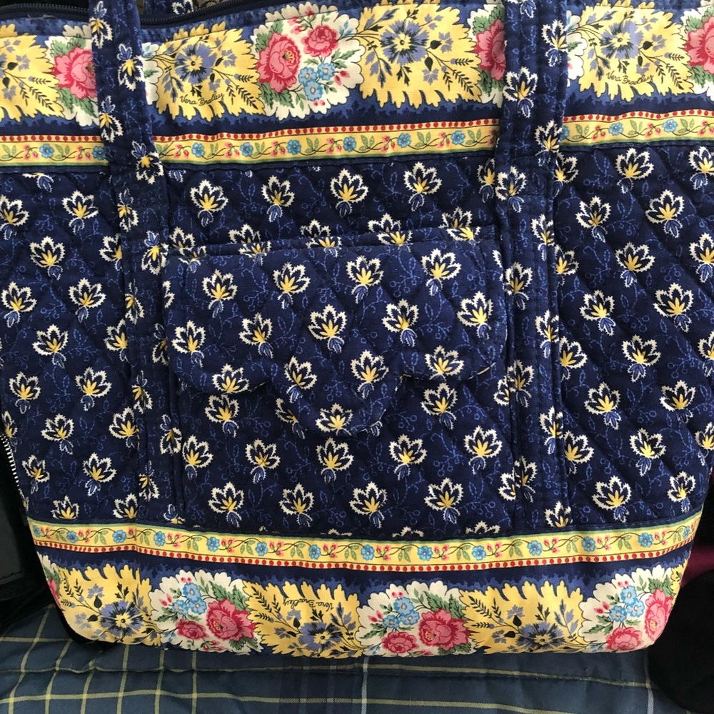 Vera Bradley Tote